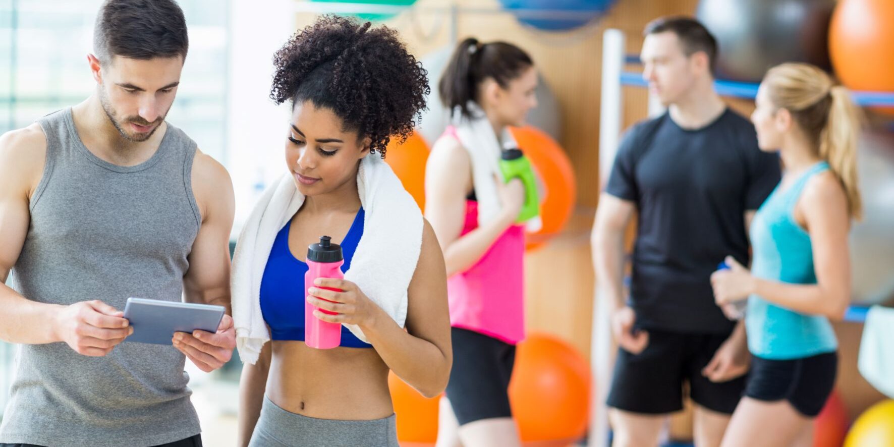 AdobeStock_FABIO SABA ATENDIMENTO CLIENTE (6)